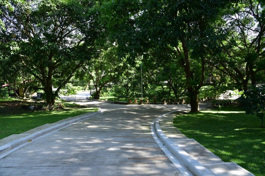 Nauvoo Farm Resort Magalang Zewnętrze zdjęcie